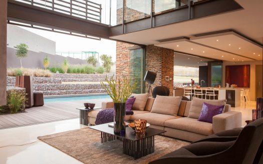 Condo In Financial District