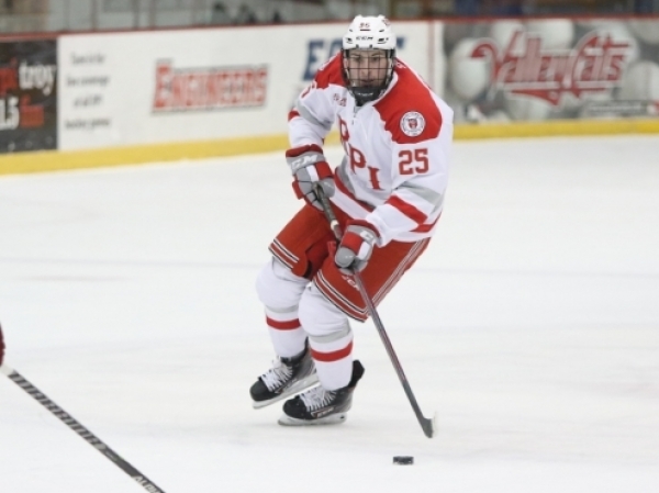 Ridley Alumn Ryan Mahshie Nominated for Hobey Baker