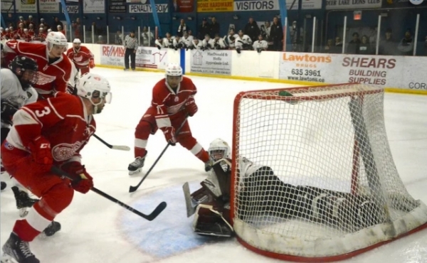 Southern Shore edges Deer Lake 4-3 in a Herder final thriller to take a 2-0 series lead