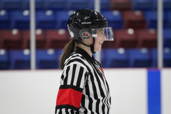 CLARE HOWIE BECOMES FIRST WOMAN TO REFEREE IN SJJHL