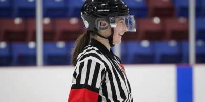 CLARE HOWIE BECOMES FIRST WOMAN TO REFEREE IN SJJHL